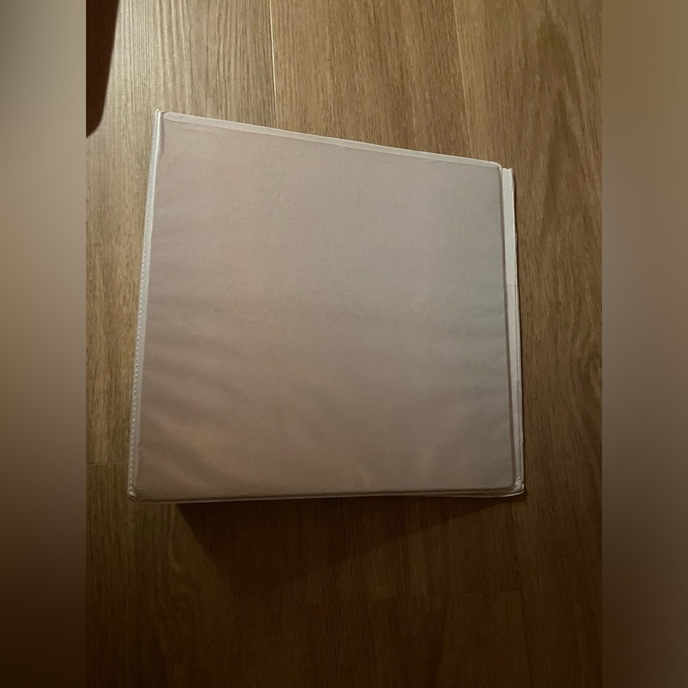 4 INCH WHITE BINDER